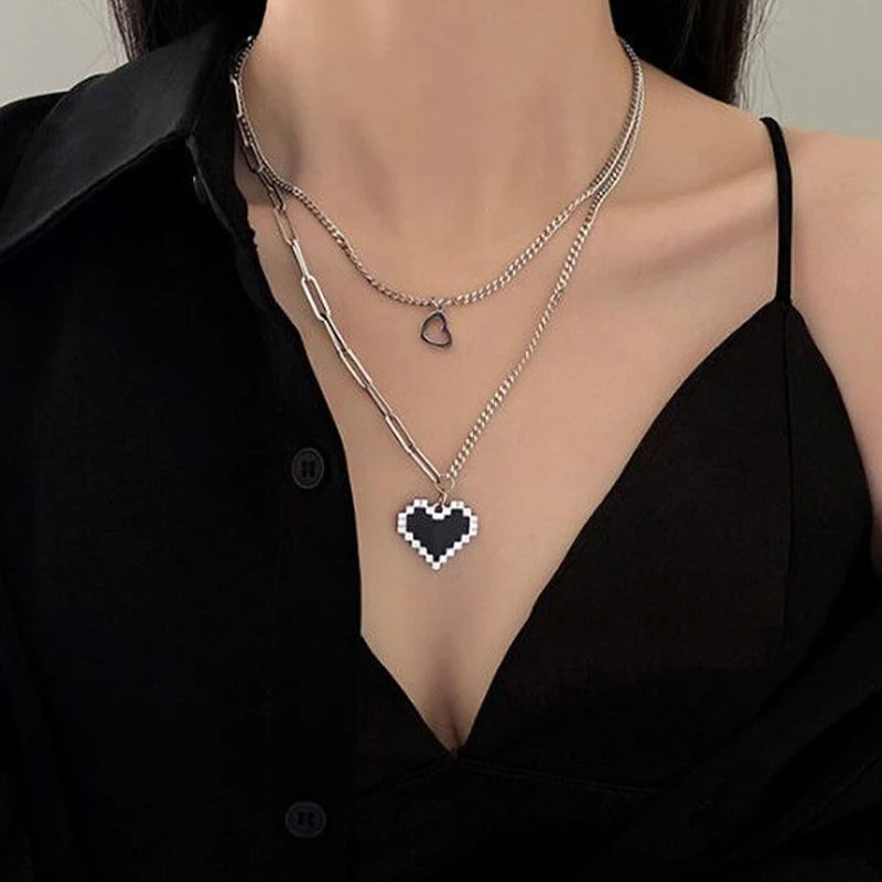 Vintage Pearl Charm Layered Necklace for Women