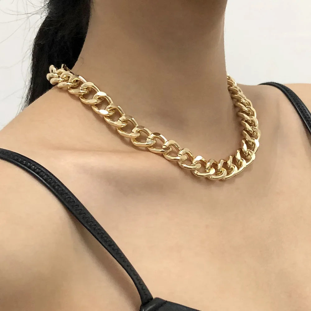 Vintage Pearl Charm Layered Necklace for Women