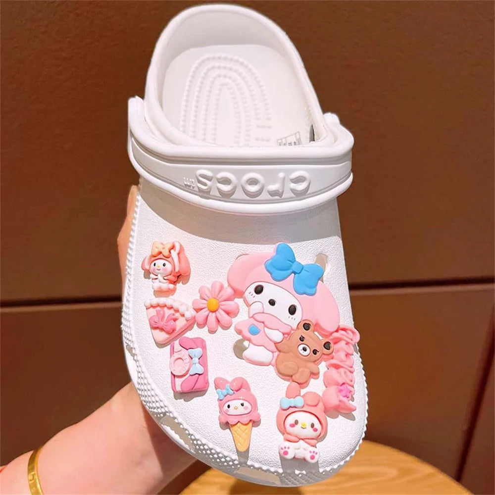 Hello Kitty Sanrio Shoe Charm Set – LED Accessories for Sandals & Clogs