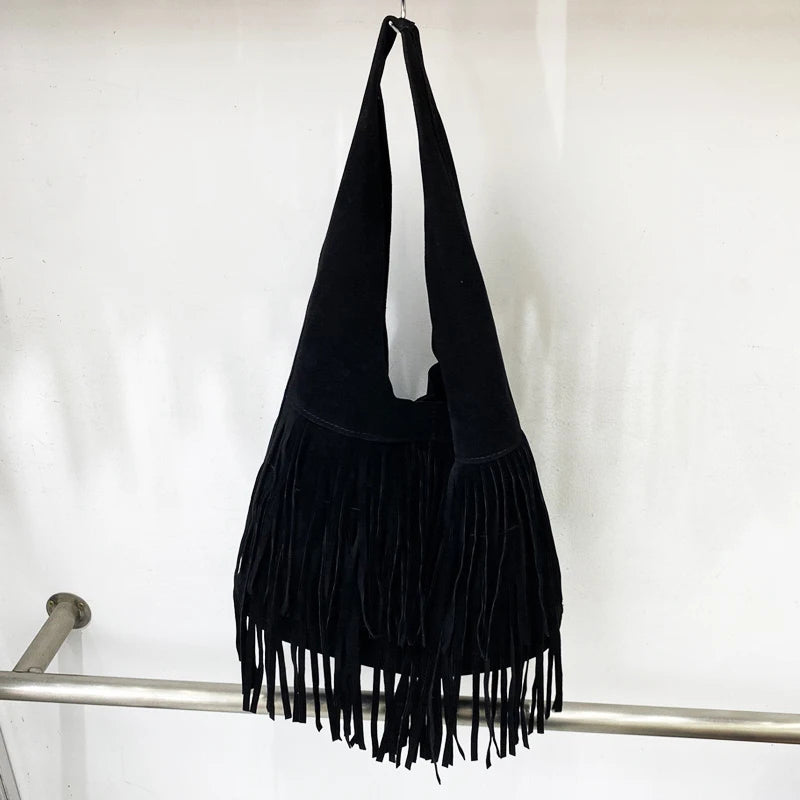 Bohemian Faux Suede Bucket Bag – Stylish Tassel Shoulder Handbag for Women