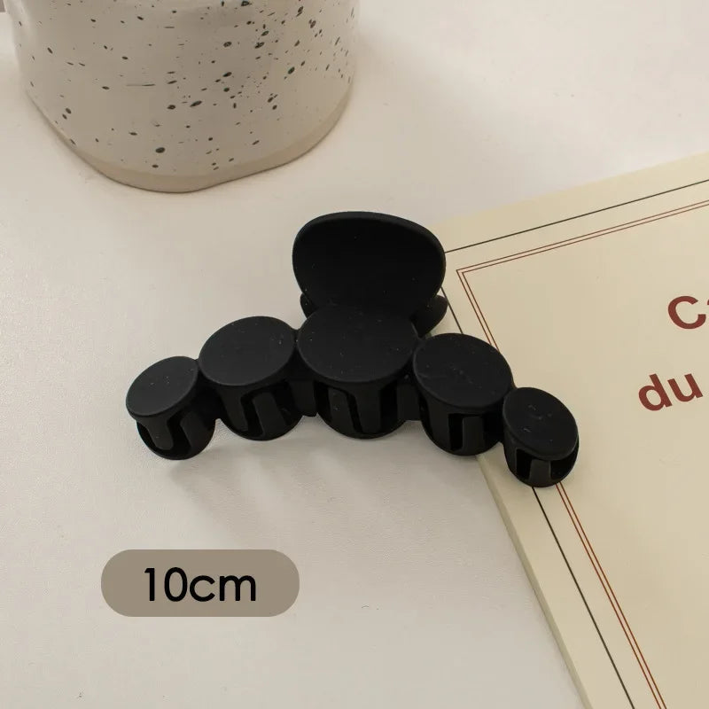 Korean Style Black Large Hair Claws Elegant Acrylic Hairpins Barrette Crab Hair Clips Headwear for Women Girls Hair Accessories